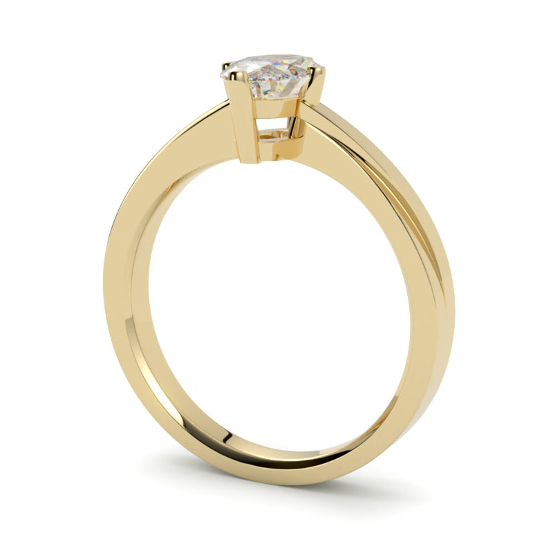 Pierścionek z diamentem Capri z żółtego złota 750 – luksusowy projekt manufaktury biżuterii GOLDPORT